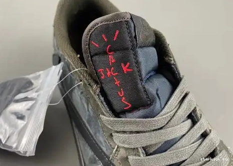 LOW TRAVIS  CQ4277-111 SCOTT SP  RETRO 1 JORDAN OG CQ4277-111 0606
